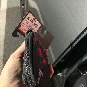 Wallet zip up Deadpool